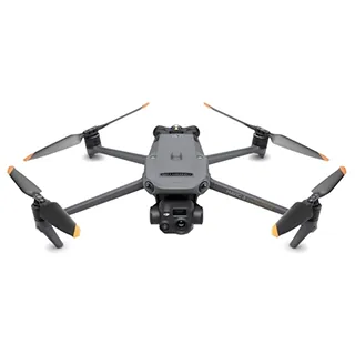 DJI Mavic 3 Thermal, en av inspeksjonsdronene som Nord-Norsk Dronetjeneste AS kan bruke i oppdrag.